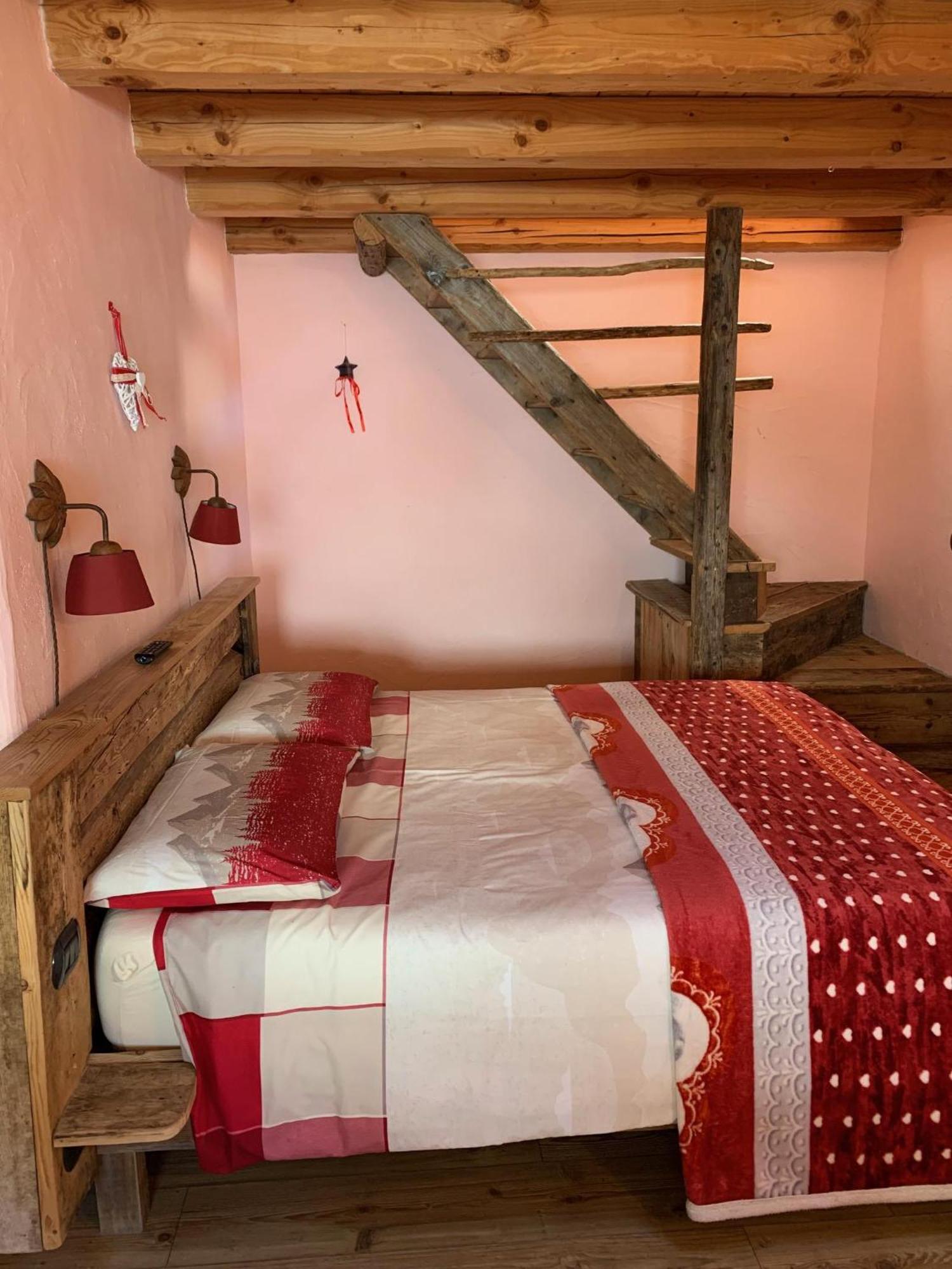 La Ferme Du Grand Paradis Cogne Oda fotoğraf
