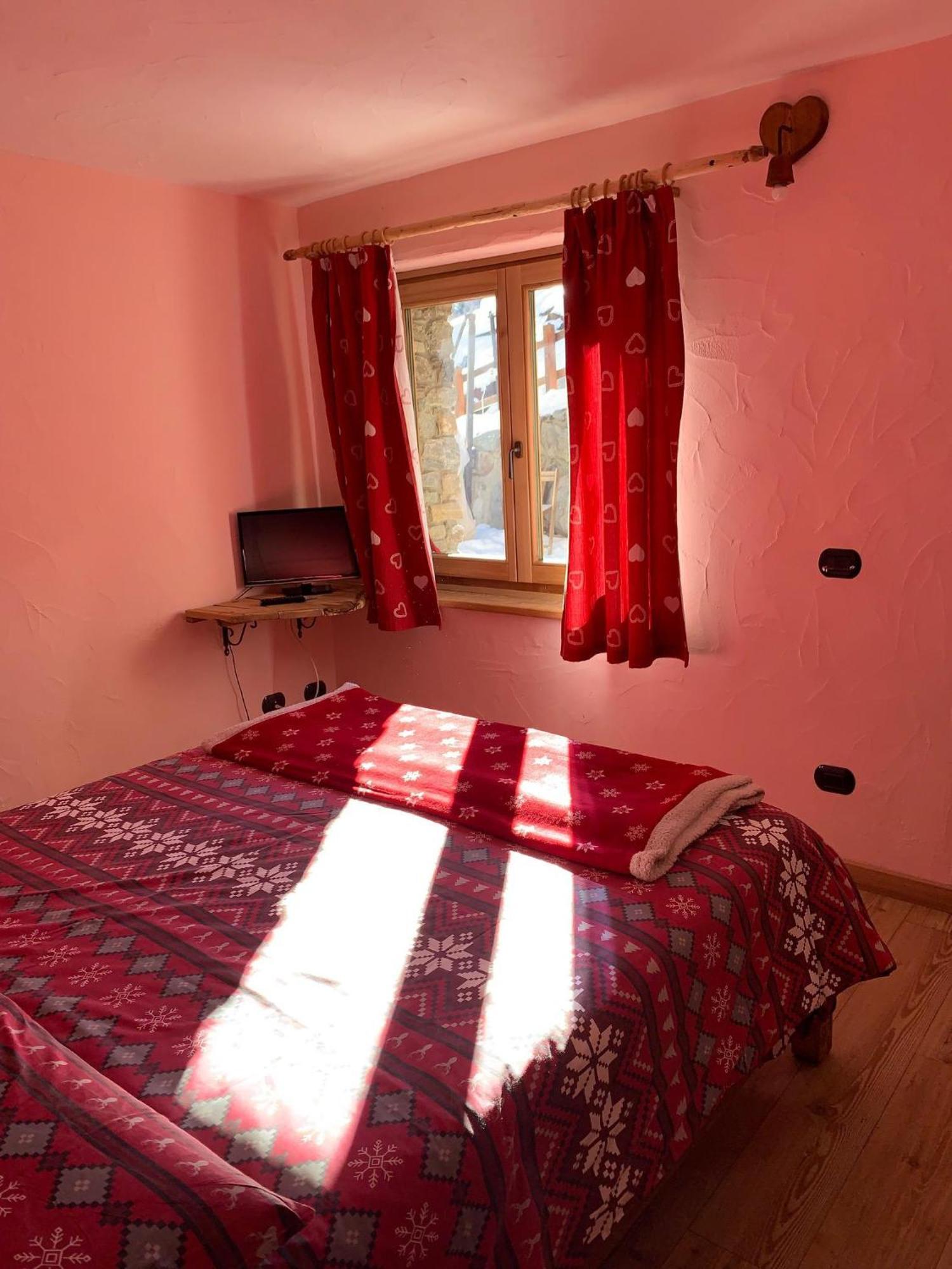 La Ferme Du Grand Paradis Cogne Oda fotoğraf